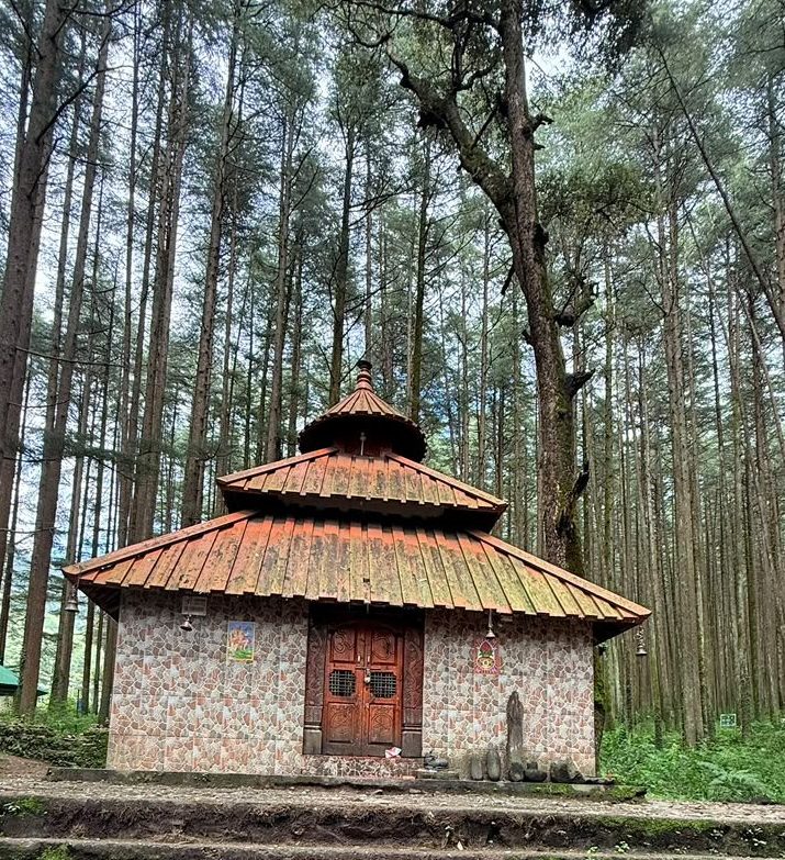 Devalsari Koneshwar Mahadev Temple and Nag Tibba Trek route view in Uttarakhand